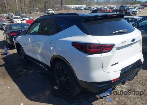 2023 Chevrolet Blazer Fwd Rs z USA, uszkodzony, nr VIN 3GNKBERS8PS200493